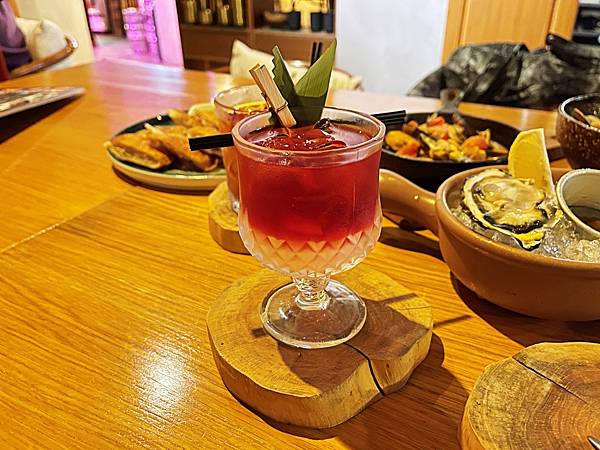 【美食】新北板橋「來吧sunset」板橋暢飲酒吧/餐酒館推薦