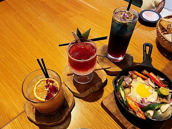 【美食】新北板橋「來吧sunset」板橋暢飲酒吧/餐酒館推薦