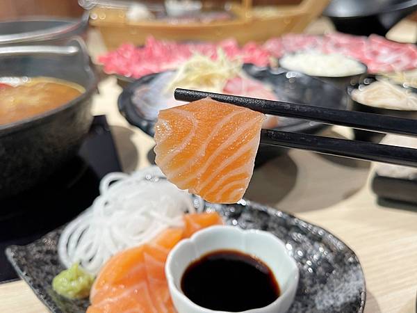 【美食】新北中和「海牧水產鍋物 四號公園店」中永和火鍋推薦，