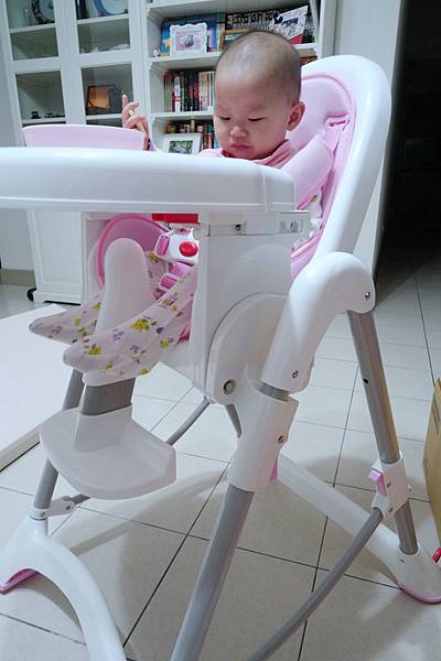 【寶寶】myheart餐椅使用一年心得分享，乖乖吃飯秘密武器 ▋媽咪最推薦兒童餐椅