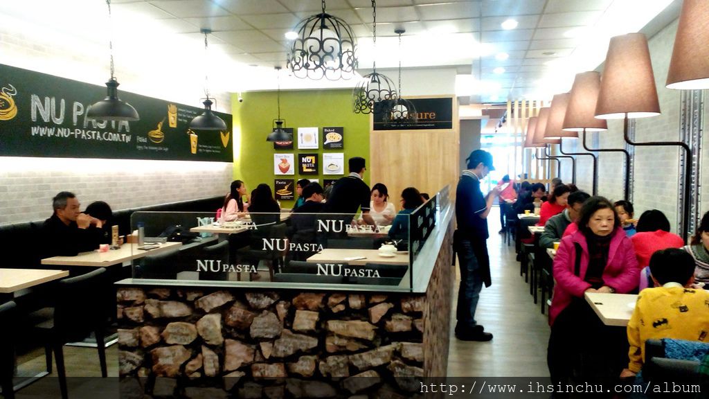 NU PASTA Menu、目錄、菜單、價目表、外送電話以及最新優惠價錢等資訊,菜單有內用(綠) / 外帶(橘) 區別! 這家義大利餐廳不錯喔,用餐氣氛佳值得推薦得大家。 NU PASTA Menu、目錄、菜單、價目表、外送電話以及最新優惠價錢等資訊,菜單有內用(綠) / 外帶(橘) 區別! 這家義大利餐廳不錯喔,用餐氣氛佳值得推薦得大家。