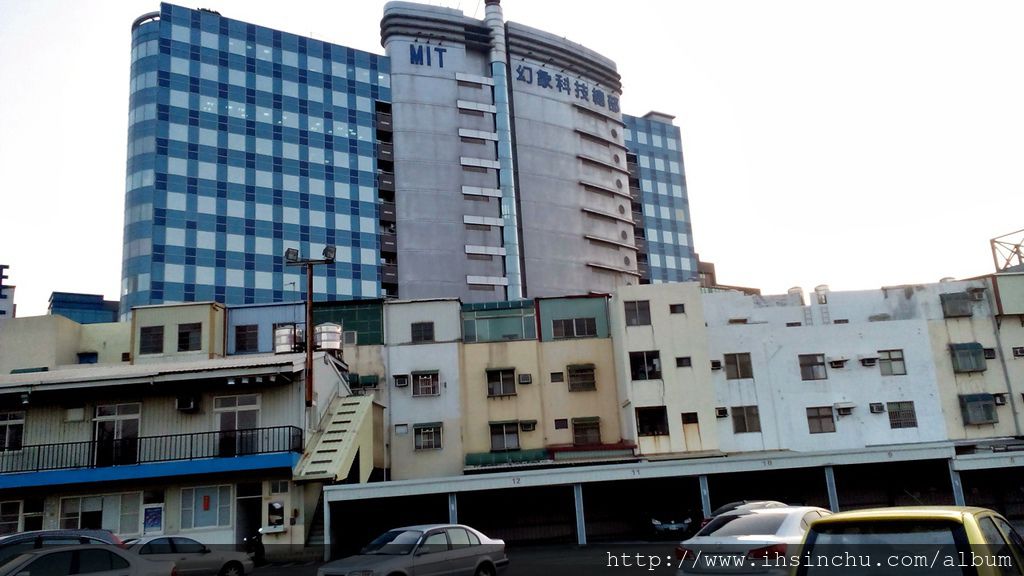 新竹駕訓班學開車考駕照心得分享-如何考駕照學開車相關規定?新竹汽車駕訓班推薦新芳鄰汽車駕駛人訓練班介紹 新竹駕訓班學開車考駕照心得分享-如何考駕照學開車相關規定?新竹汽車駕訓班推薦新芳鄰汽車駕駛人訓練班介紹