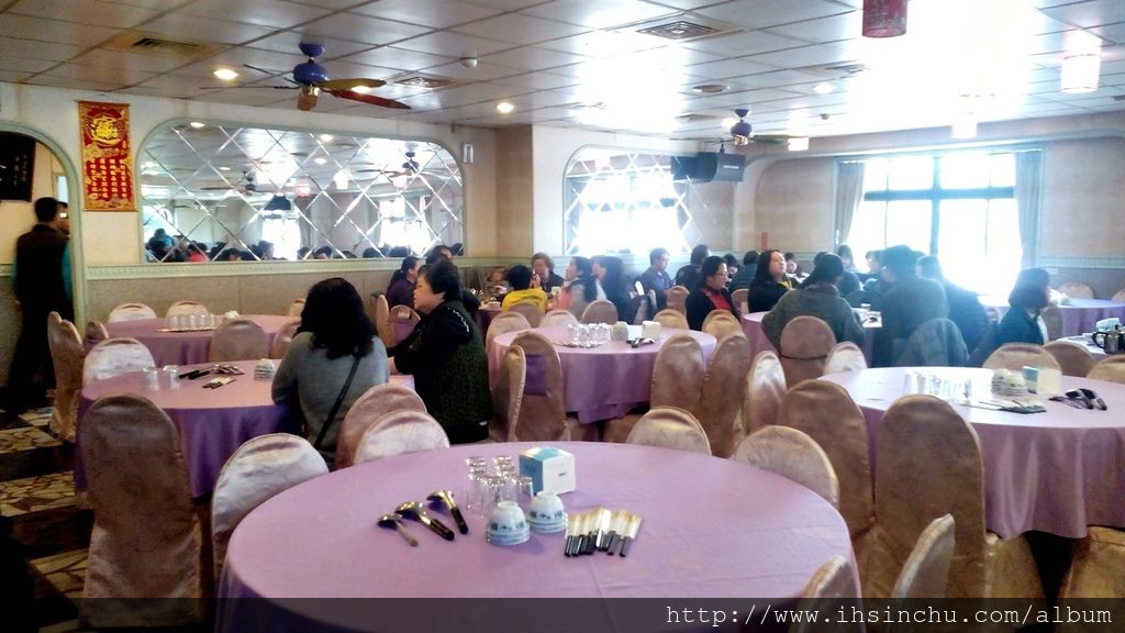 心蘭活魚餐廳評價不錯,是一家來石門水庫必吃的活魚餐廳,周末有空全家大小一起來,絕對不會失望的。下圖是餐廳高朋滿座的盛況,假日來吃請預約喔。 心蘭活魚餐廳評價不錯,是一家來石門水庫必吃的活魚餐廳,周末有空全家大小一起來,絕對不會失望的。下圖是餐廳高朋滿座的盛況,假日來吃請預約喔。