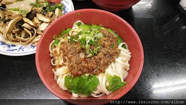 竹東便宜好吃牛肉麵-莊記牛肉麵 竹東便宜好吃牛肉麵-莊記牛肉麵