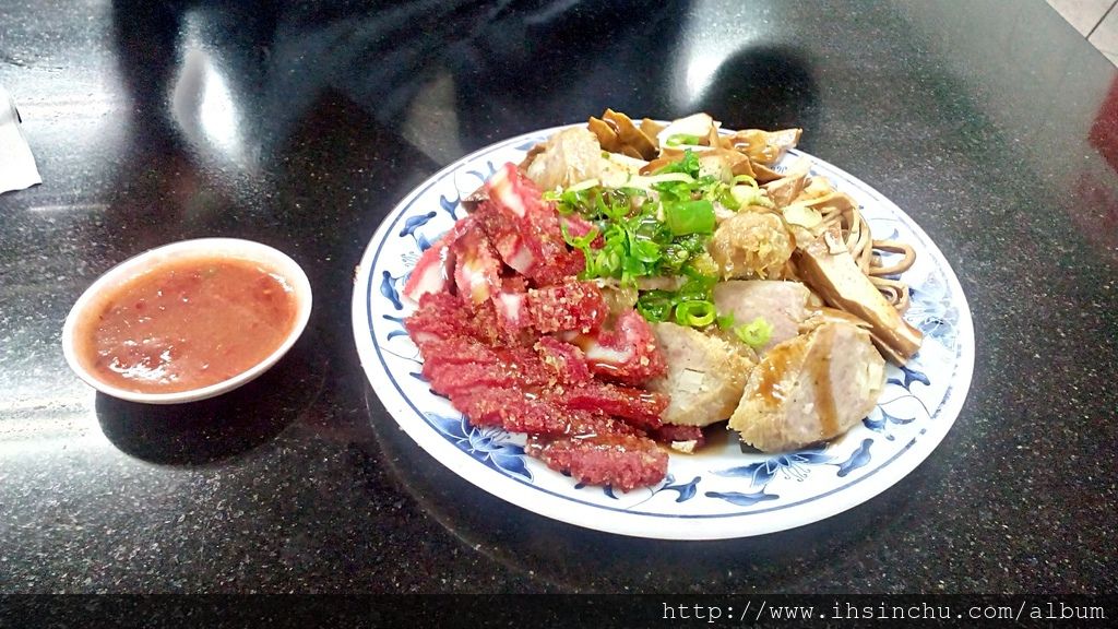 竹東美食餐廳莊記牛肉麵 竹東美食餐廳莊記牛肉麵