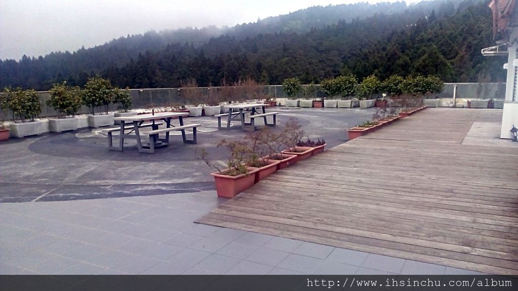 阿里山賓館頂樓空中花園 阿里山賓館頂樓空中花園
