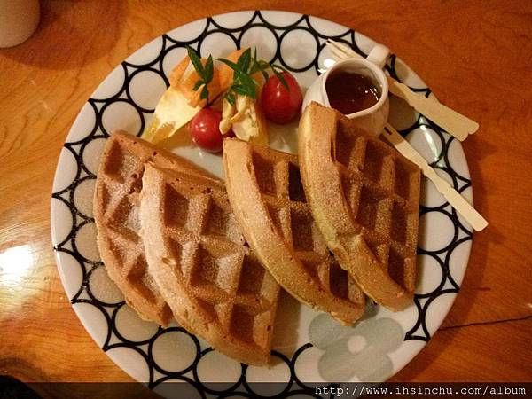 塔那咖啡評價-桃園羅馬公路縣道118路邊一家借個廁所都不行,停車費要$200元,一點都不平價咖啡餐廳,但卻唬爛稱羅馬公路上最好的休息站,輕鬆、舒適、平價! 想想吃虧就是占便宜,提供過路人親切免費的服務,有可能換到更多回報喔! 塔那咖啡評價-桃園羅馬公路縣道118路邊一家借個廁所都不行,停車費要$200元,一點都不平價咖啡餐廳,但卻唬爛稱羅馬公路上最好的休息站,輕鬆、舒適、平價! 想想吃虧就是占便宜,提供過路人親切免費的服務,有可能換到更多回報喔!