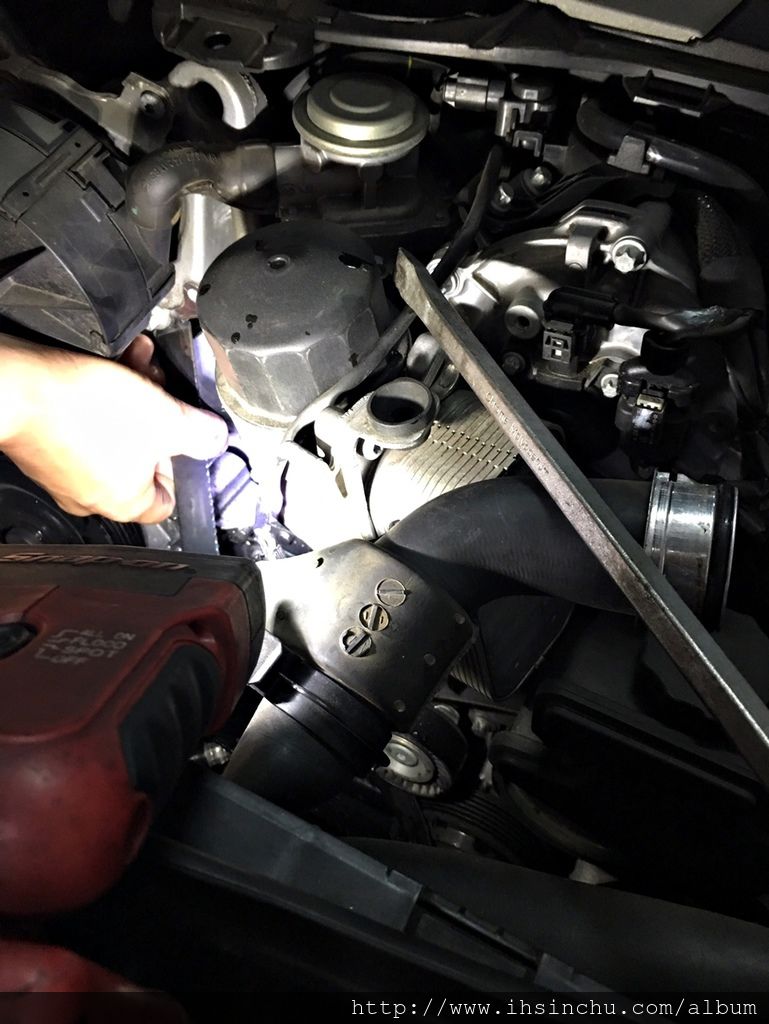 竹北及新竹賓士保養廠還有錡利汽車及建中汽車修車廠,當初買車時有朋友建議可以去這裡保養維修,大家有賓士BENZ及BMW維修上的疑難雜症也推薦去試試,不論去那些修車,都建議不要回新竹賓士抱養廠或BMW原廠中鎂汽車,價錢貴又不見的技術好,泳輪汽車評價不錯,這裡推薦這家新竹汽車維修保養廠給大家參考。 竹北及新竹賓士保養廠還有錡利汽車及建中汽車修車廠,當初買車時有朋友建議可以去這裡保養維修,大家有賓士BENZ及BMW維修上的疑難雜症也推薦去試試,不論去那些修車,都建議不要回新竹賓士抱養廠或BMW原廠中鎂汽車,價錢貴又不見的技術好,泳輪汽車評價不錯,這裡推薦這家新竹汽車維修保養廠給大家參考。