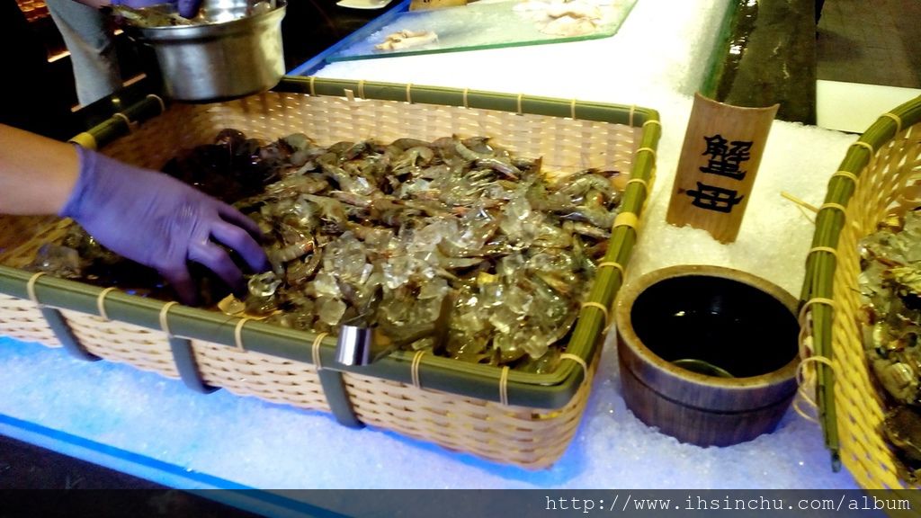 滿滿的鮮蝦,這也太美味了吧 IMG_20160304_122101