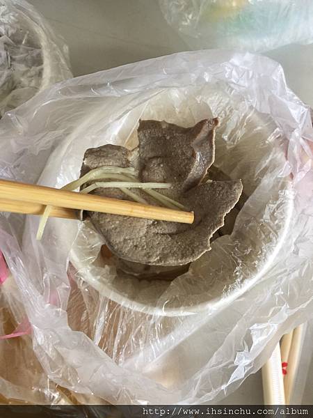 到竹昌享用美味的麻油雞,還有甚麼一定要點的嗎?先說,這一定要大力推薦的,就是他們的麻油豬肝湯,我的媽媽米呀,好吃到一個不行 S__31170741