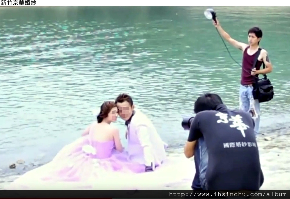 新竹京華婚紗-結婚是人生中的大事,然而最讓新婚夫妻人在意的莫過於婚紗照,因為婚紗照的好壞不僅代表著雙方匹配程度,更是未來拿來回憶的經典。 新竹京華婚紗-結婚是人生中的大事,然而最讓新婚夫妻人在意的莫過於婚紗照,因為婚紗照的好壞不僅代表著雙方匹配程度,更是未來拿來回憶的經典。