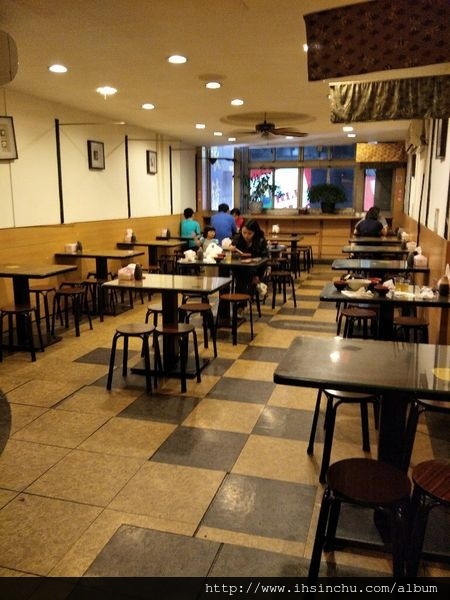 新竹美食-蓋飯屋-平價日式料理，平價實在的日本料理，店內現煮