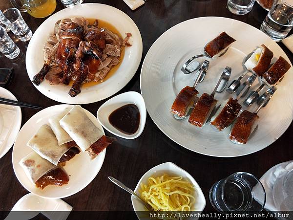 宜蘭美食| 礁溪庄櫻桃谷-櫻桃鴨專賣店 美味烤鴨、片鴨讚不絕口