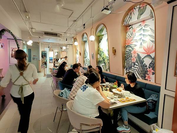 饗韓 食尚韓食-韓國料理、韓式料理、韓式炸雞、海鮮煎餅、韓服體驗、辣炒年糕 饗韓 食尚韓食-韓國料理、韓式料理、韓式炸雞、海鮮煎餅、韓服體驗、辣炒年糕