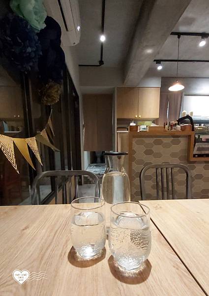 Mikado cafe環境