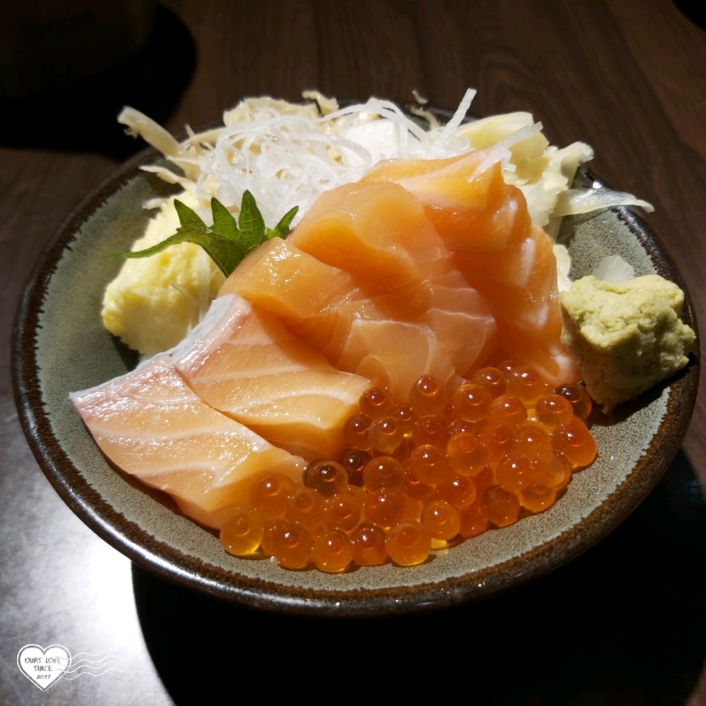 哥基索桑鮭魚親子丼