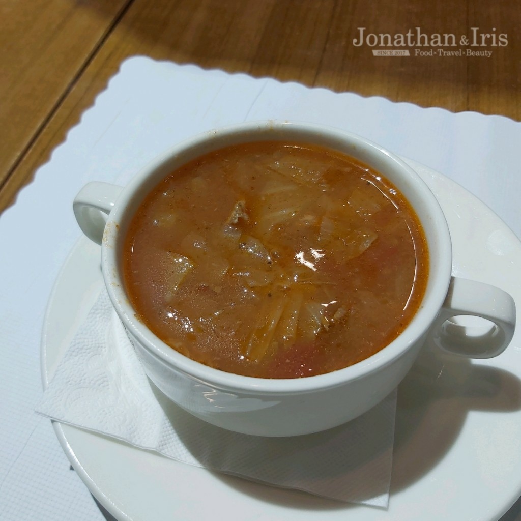 阿里小廚美式牛排餐廳 番茄牛肉湯