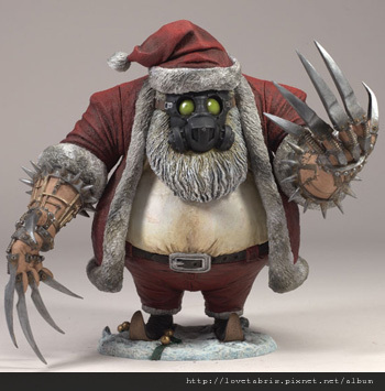 twistedxmas_sclaus_photo_01_dp.jpg twistedxmas_sclaus_photo_01_dp.jpg