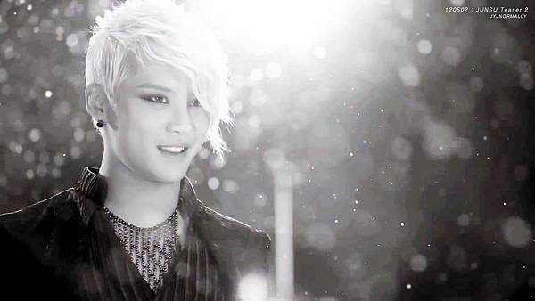 junsu2