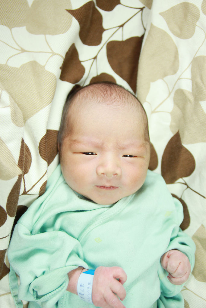 baby1010120001