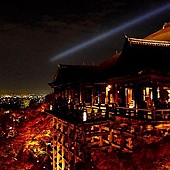 清水寺夜楓