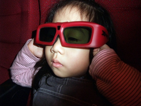 3D眼鏡.JPG 3D眼鏡.JPG