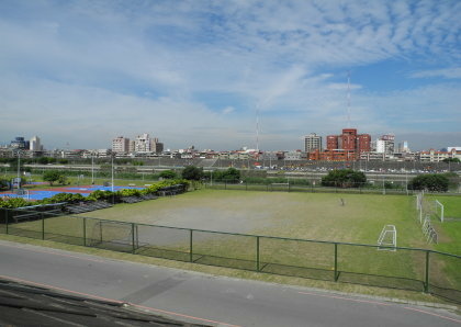 【台北市】基隆河右岸自行車道-百齡河濱公園 【台北市】基隆河右岸自行車道-百齡河濱公園