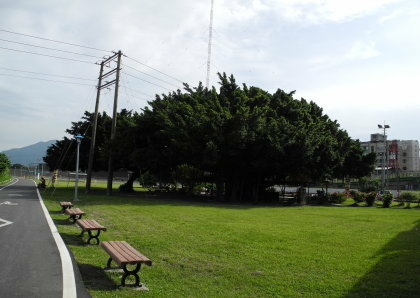 【台北市】基隆河右岸自行車道-百齡河濱公園 【台北市】基隆河右岸自行車道-百齡河濱公園