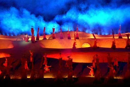 【中國甘肅省】絲路,華山12天之旅Day8:敦煌鳴沙山月牙泉