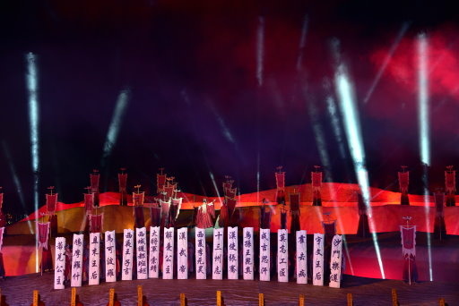 【中國甘肅省】絲路,華山12天之旅Day8:敦煌鳴沙山月牙泉