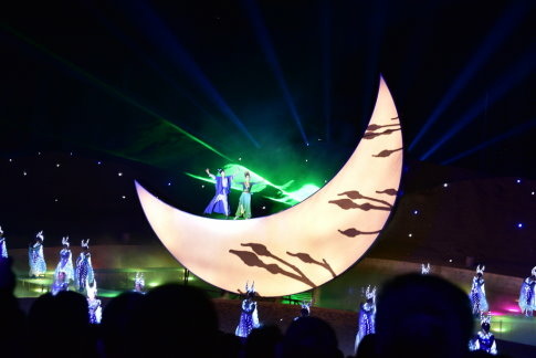 【中國甘肅省】絲路,華山12天之旅Day8:敦煌鳴沙山月牙泉