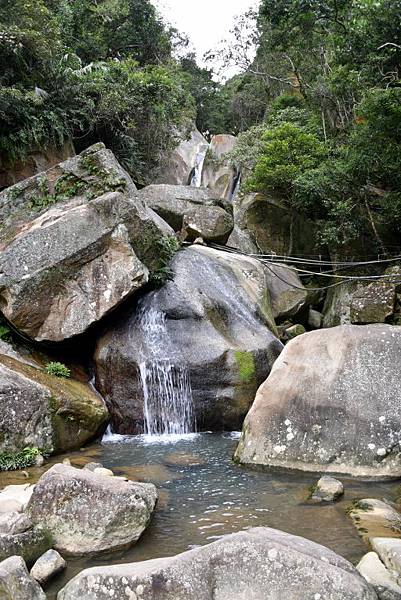 內湖大溝溪生態治水園區,鯉魚山,忠勇山,白石湖吊橋,圓覺瀑布