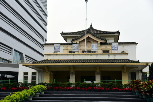 【高雄市前鎮區】高雄市立圖書館總館-新灣花園,高雄夢時代(高