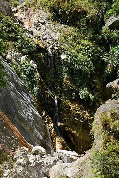 【花蓮縣秀林鄉】白楊步道水簾洞, 美景令人讚嘆! (花蓮3 【花蓮縣秀林鄉】白楊步道水簾洞, 美景令人讚嘆! (花蓮3