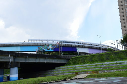 【新北市】板橋蝴蝶公園浪漫地景花海,新店陽光運動公園,碧潭風