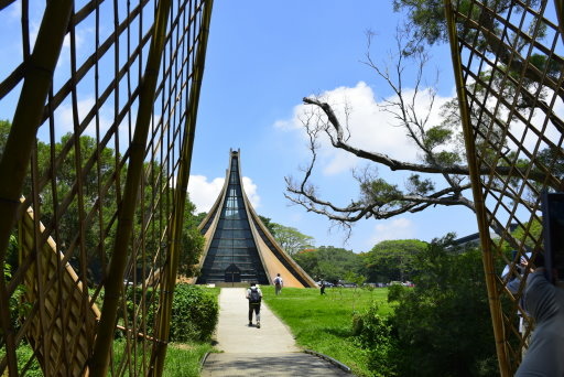【台中市西屯區】東海大學巡禮-路思義教堂,乳品小棧,東海牧場 【台中市西屯區】東海大學巡禮-路思義教堂,乳品小棧,東海牧場