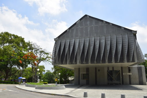 【台中市西屯區】東海大學巡禮-路思義教堂,乳品小棧,東海牧場 【台中市西屯區】東海大學巡禮-路思義教堂,乳品小棧,東海牧場