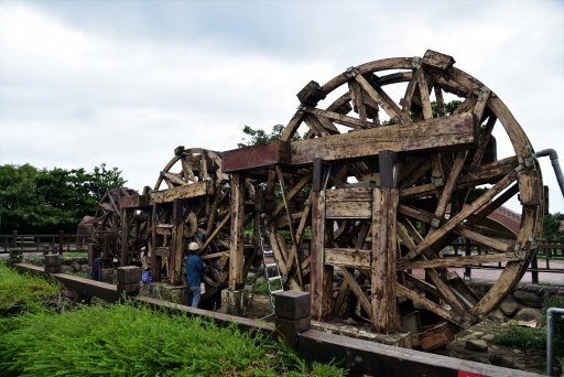 【新北市三芝區】芝柏藝術村,芝蘭公園海上觀景平台,根德水車園 【新北市三芝區】芝柏藝術村,芝蘭公園海上觀景平台,根德水車園