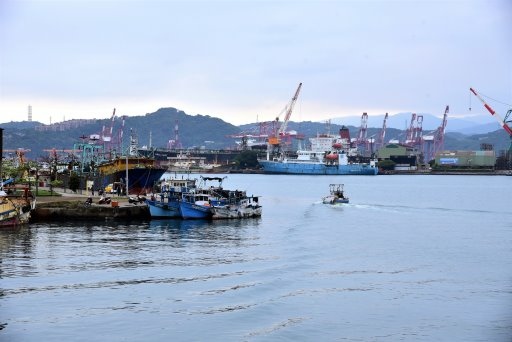【基隆市中正區,仁愛區】正濱漁港彩色屋,阿根納造船廠,梓桑古