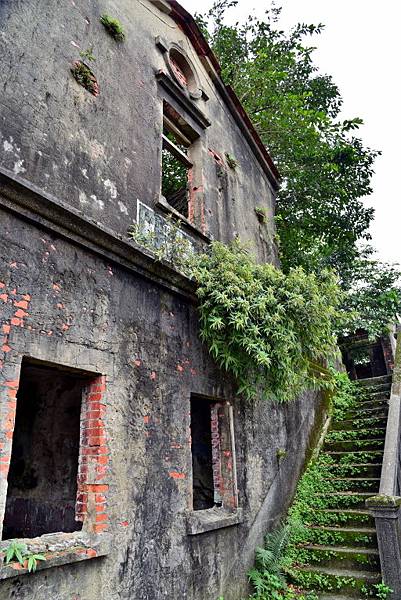 【基隆市中正區,仁愛區】正濱漁港彩色屋,阿根納造船廠,梓桑古