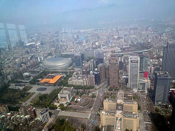 【台北市信義區】全台最高、最頂級的Buffet吃到飽餐廳「饗 【台北市信義區】全台最高、最頂級的Buffet吃到飽餐廳「饗