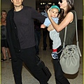 miranda-kerr-orlando-bloom-sydney-airport-04