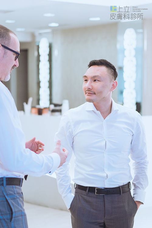 IMCAS上立醫生液態拉皮上立提Ellansé 洢蓮絲少女針PolycaprolactonePCL膠原增生劑易麗適依戀詩聚己內酯03.jpg IMCAS上立醫生液態拉皮上立提Ellansé 洢蓮絲少女針PolycaprolactonePCL膠原增生劑易麗適依戀詩聚己內酯03.jpg