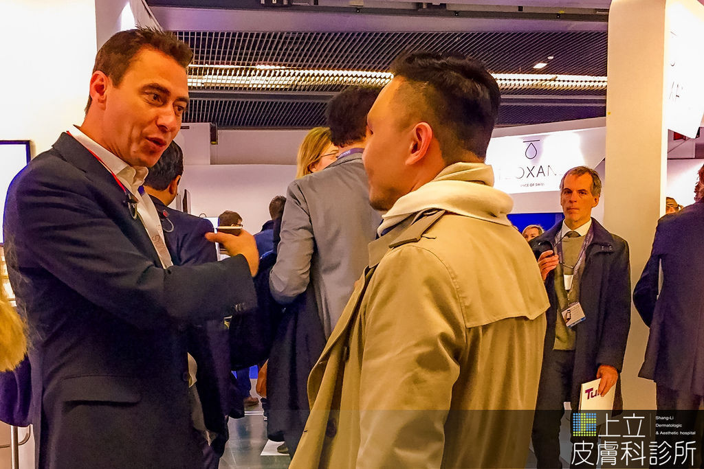 林上立醫師PicoSure755皮秒雷射蜂巢透鏡Ellanse洢蓮絲 林上立醫師PicoSure755皮秒雷射蜂巢透鏡Ellanse洢蓮絲