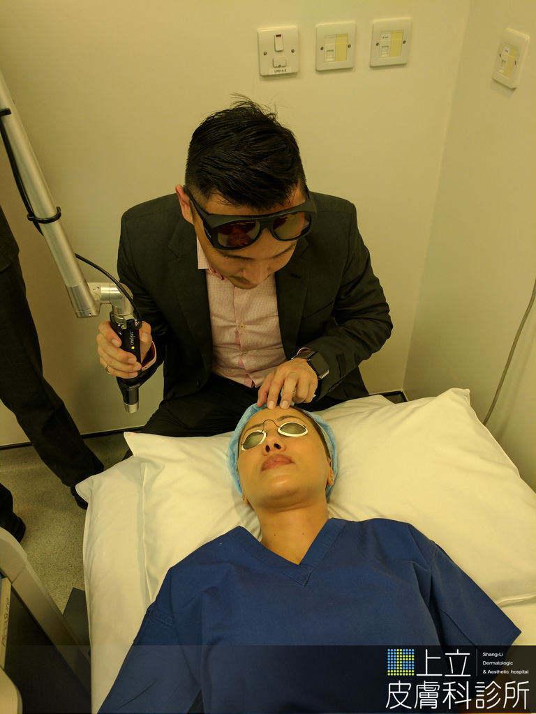 林上立醫師PicoSure755皮秒雷射蜂巢透鏡Ellanse洢蓮絲 林上立醫師PicoSure755皮秒雷射蜂巢透鏡Ellanse洢蓮絲