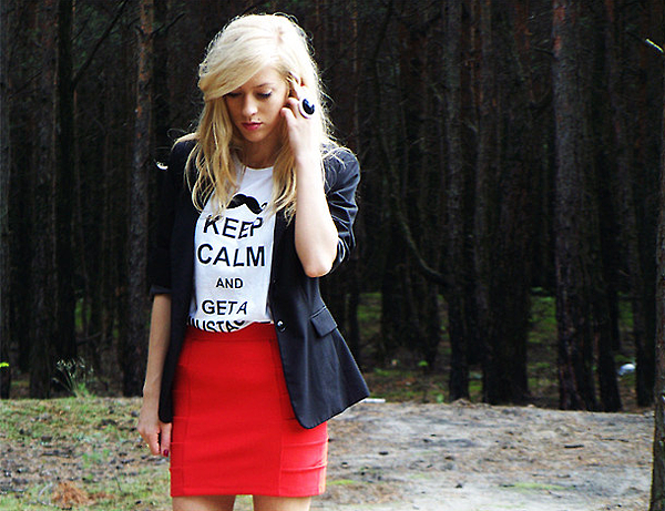 red-bodycon-skirt