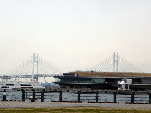 橫濱跨海大橋