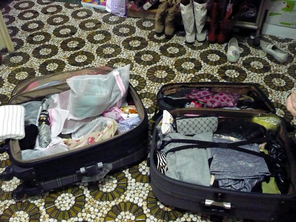 兩人的行李