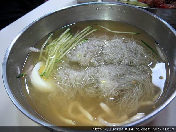 明洞咸興冷麵屋 - 水冷麵