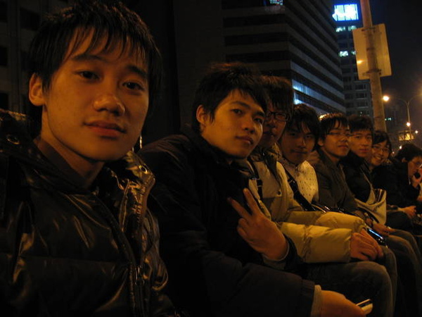 1909280376.jpg